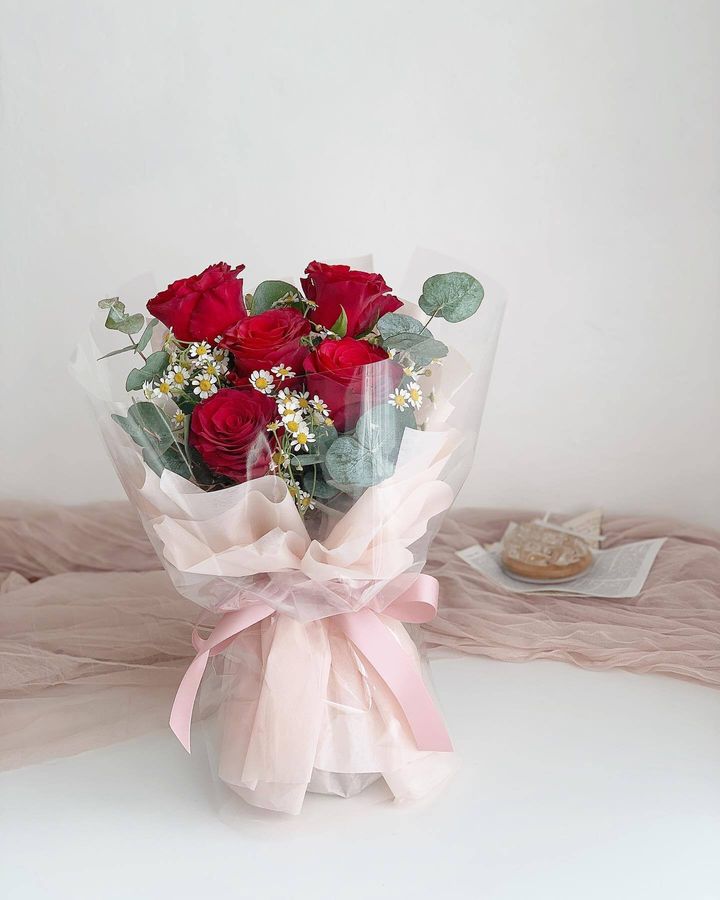 Roses Bouquet 14