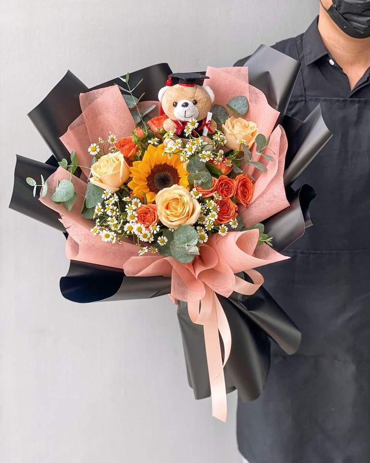Graduation Bouquet 06