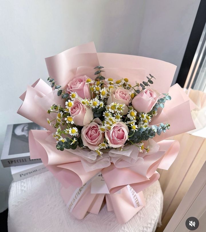 Pink Roses Bouquet 05