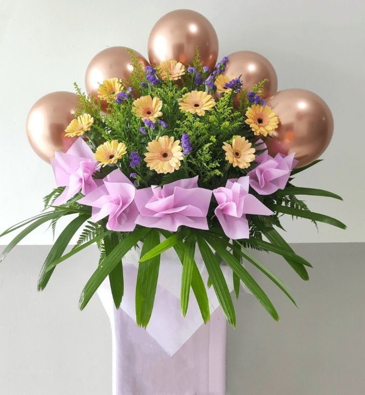 Opening Flower Stand 27