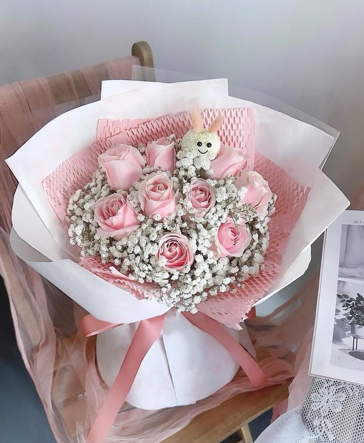 Pink Roses Bouquet 03