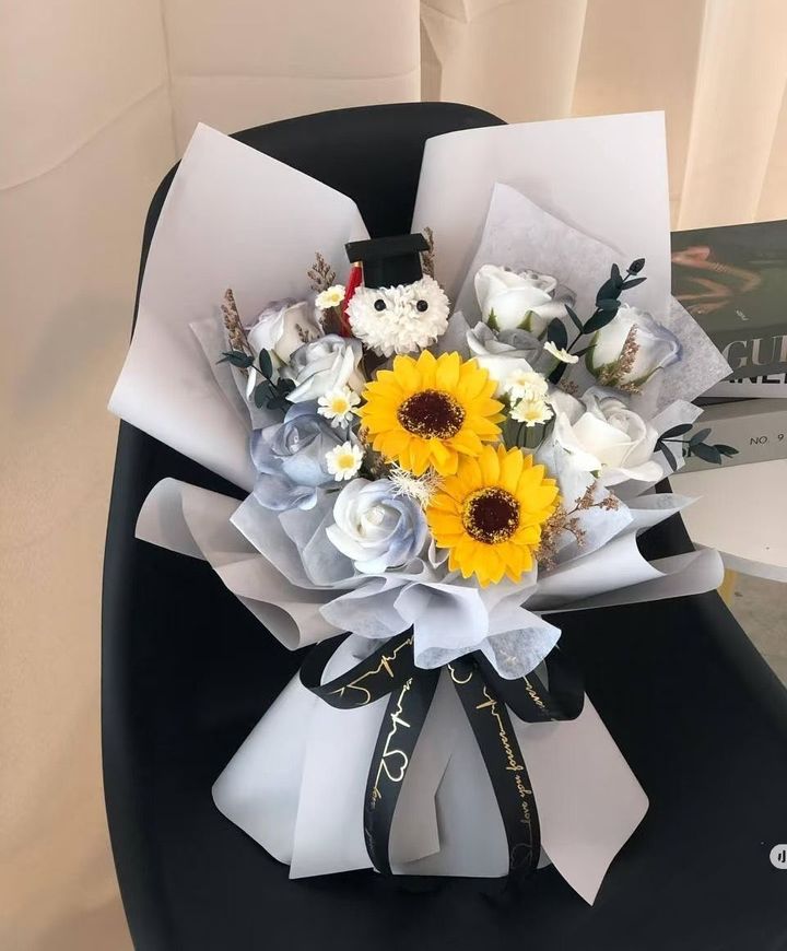 Soap Graduation Bouquet 15