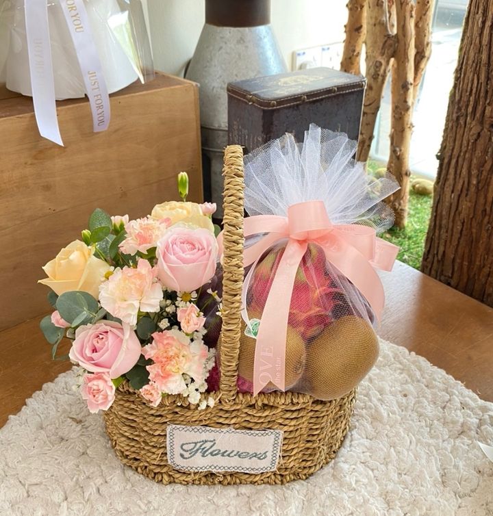 Fruit Flower Basket 05