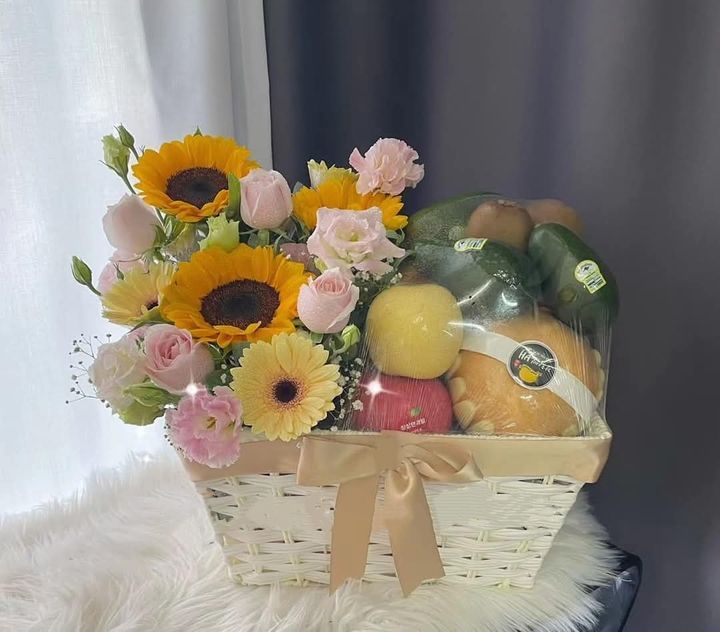 Fruit Flower Basket 02
