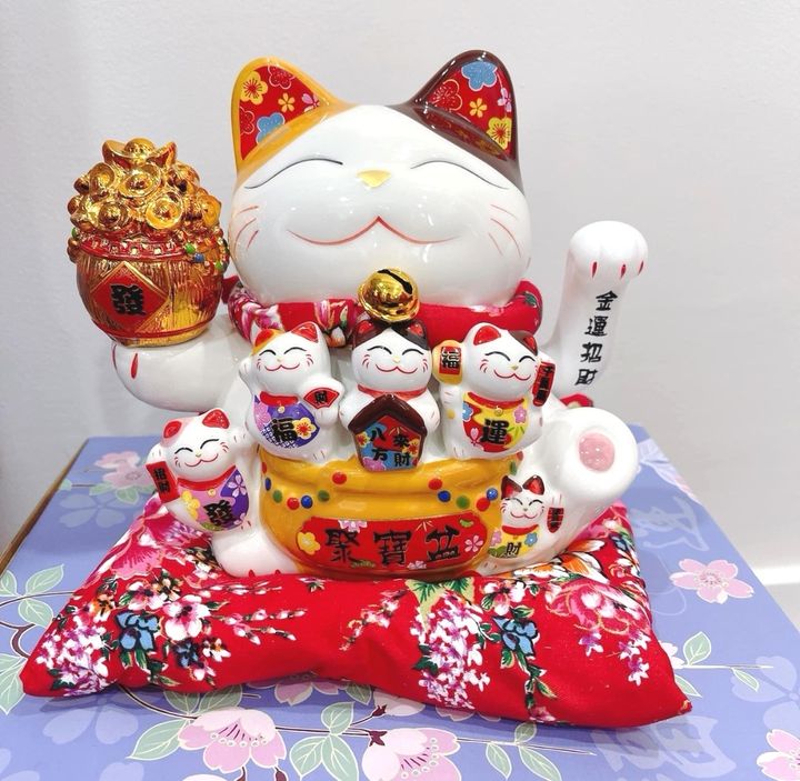 Lucky Cat 7inch