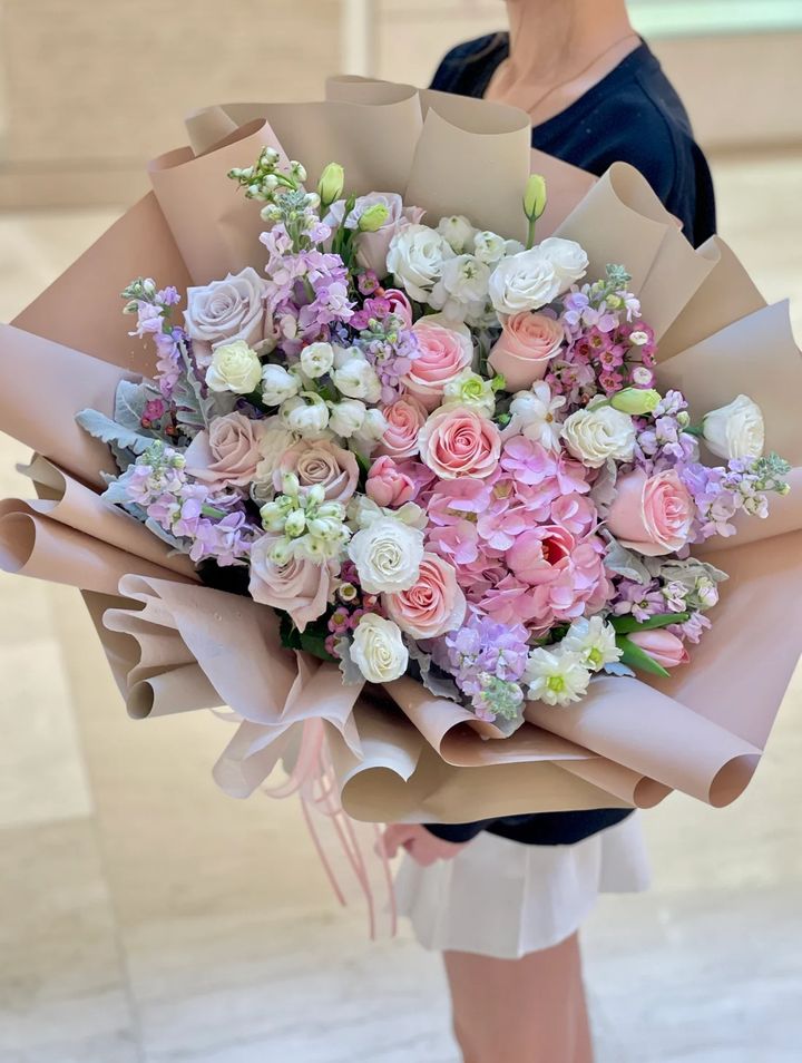 Elegant Bouquet_edit_395633665455743