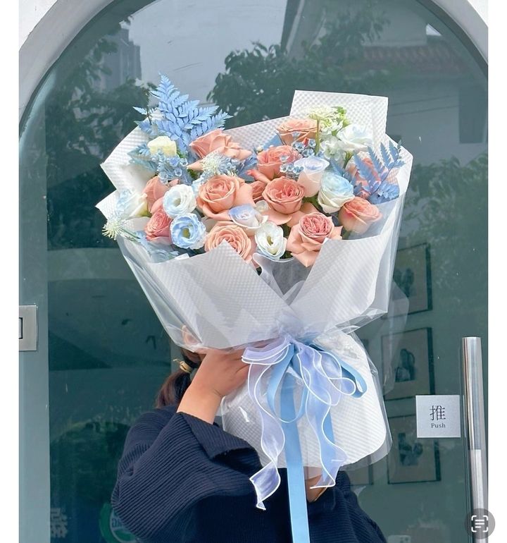 Cappucino Roses of Love Bouquet