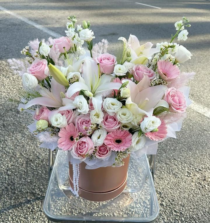 Pink White Flower Box