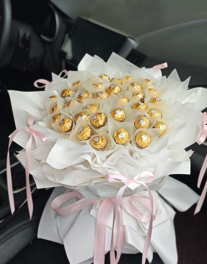 Ferrero Rocher Chocolate Bouquet