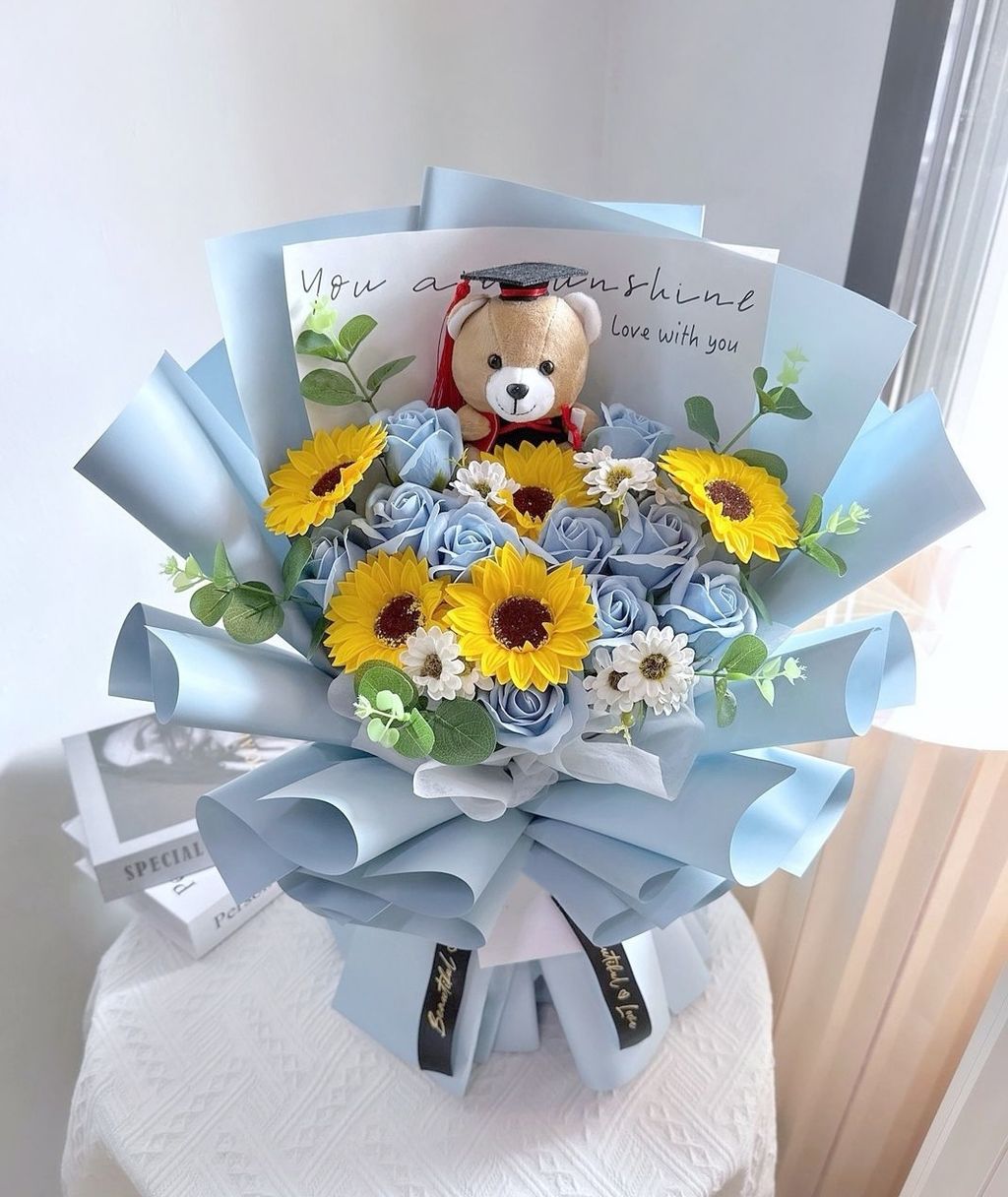 Soap Graduation Bouquet 06