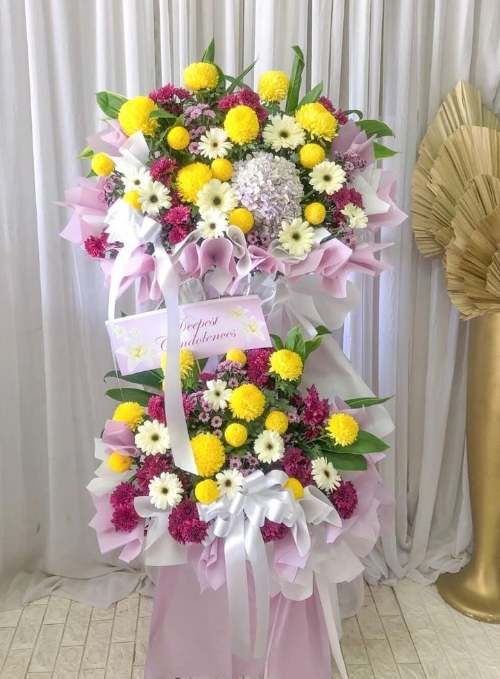 Condolence Flower Stand 22