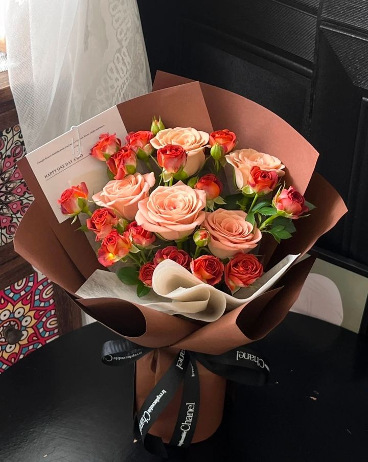 Roses Bouquet 24