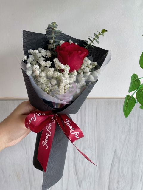 Single Roses