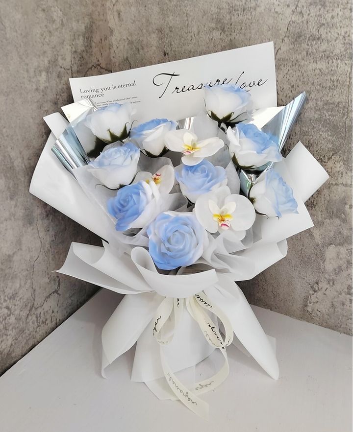 Icey Blue (Soap Flower)