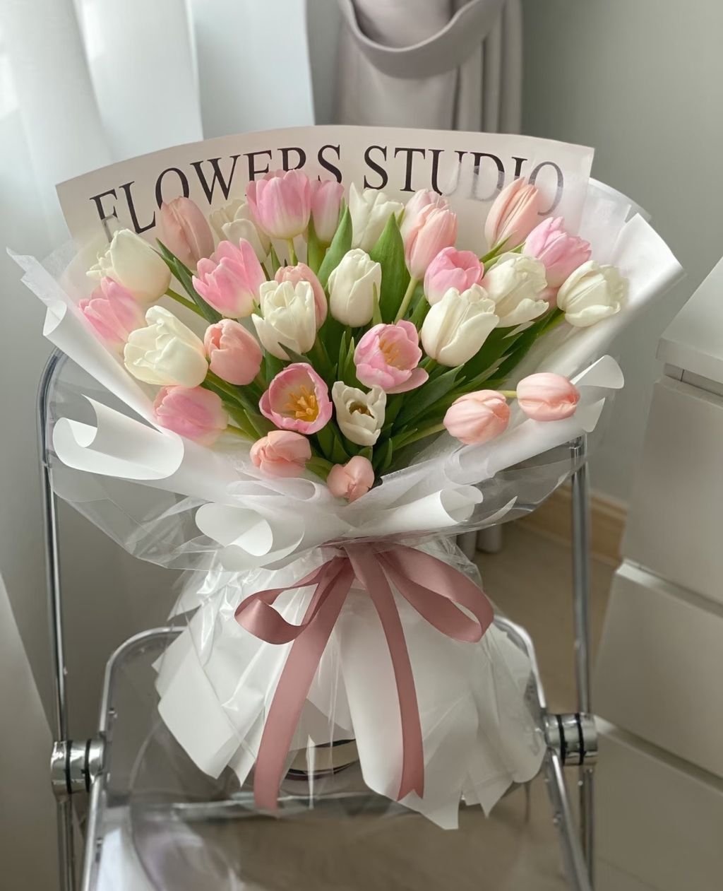 Tulip Bouquet (29 stalks)