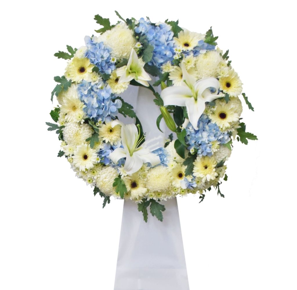Remembrance Funeral Wreath 02