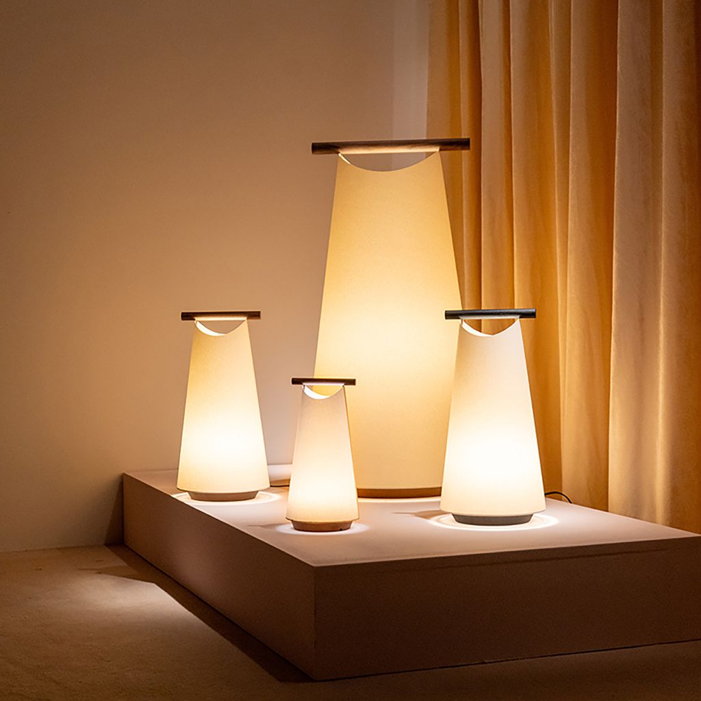 catay-1200x1500_0003_CATPNI_CATAY-PORTABLE-INDOOR_COLLECTION_1_HIGH_RES-s