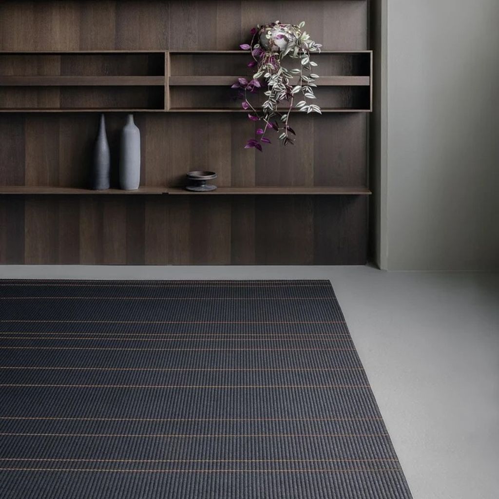 1260945+WILLOW_black-willow+brown_interior+copy