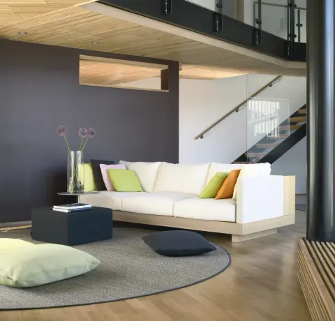 Living+13095+black-natural_narrow+cotton+edging_and+backing_Round+carpet_interior+1_woodnotes