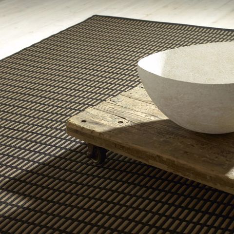 New+York+11895_col.+black-natural_paper+yarn_interior_woodnotes
