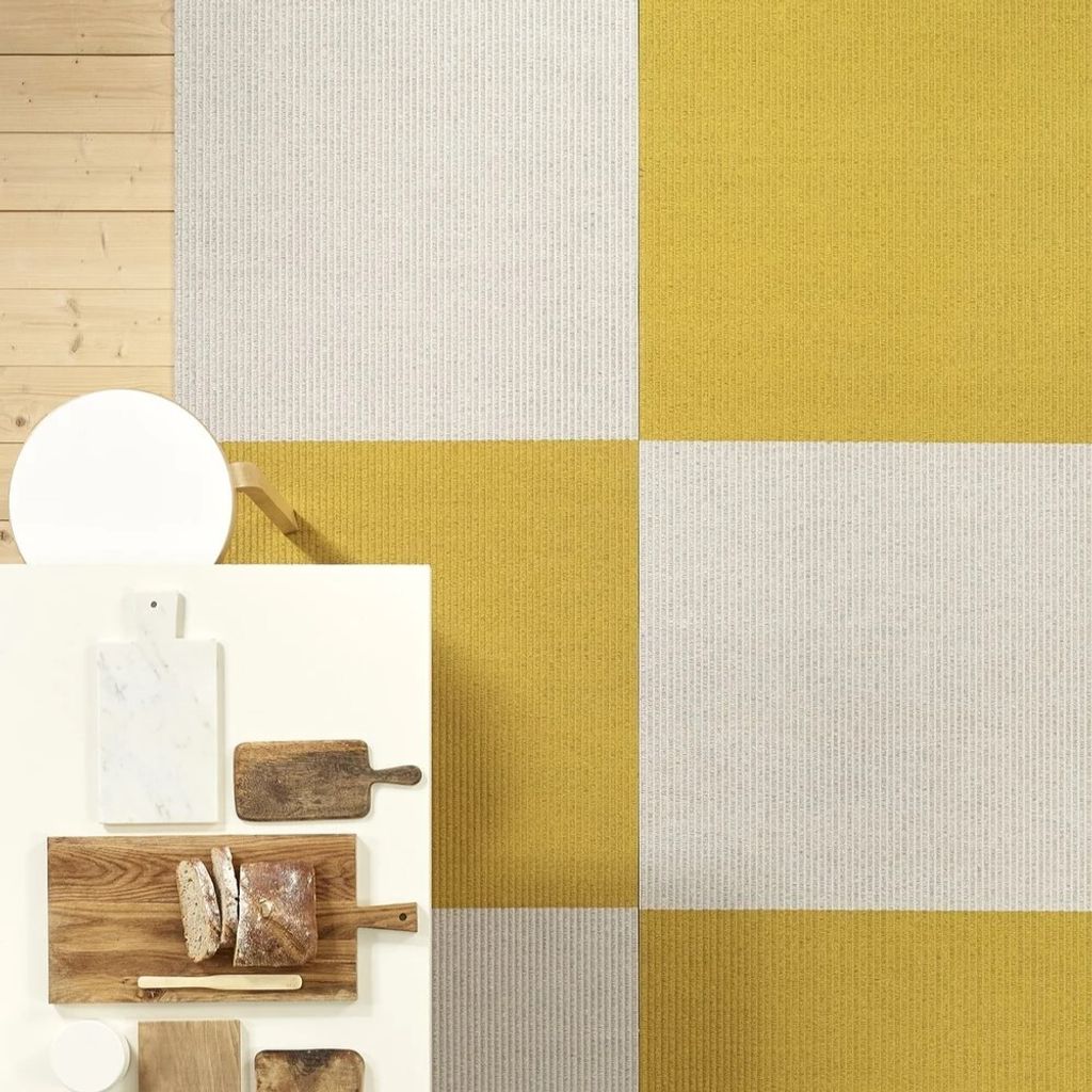 Squareplay-1410000_col.+brass-stone_paper+yarn_interior_woodnotes