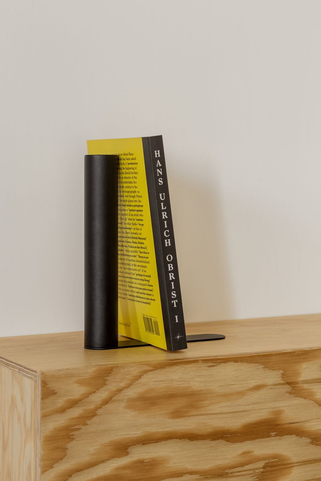 Slim+Bookend+©Esaila-7074.jpg