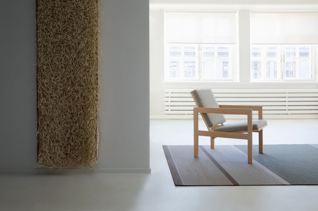 ARKITECTURE YKA1-B-F3 birch, wood oil mix, Kvadrat Molly fabric_space1