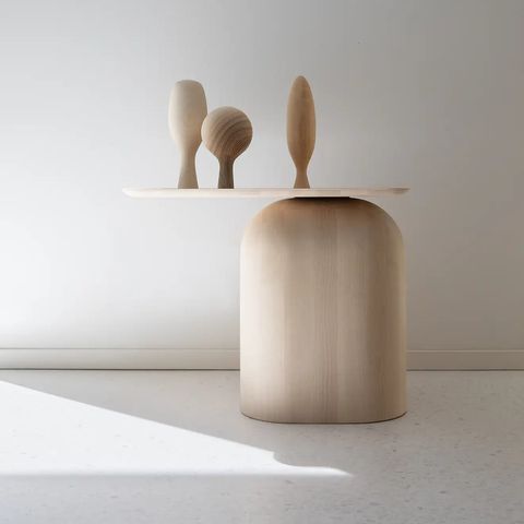 THREE-WOODEN-TREES-ash-maple-alder-wood-oil-mix-space4