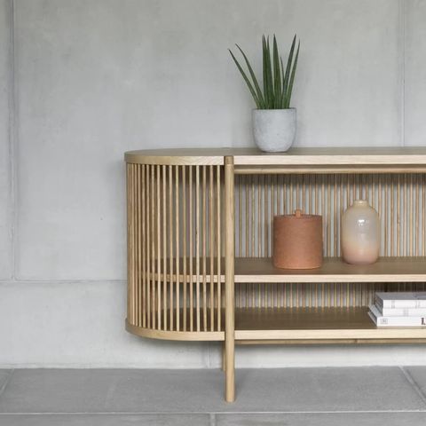 poiat-bastone-sideboard-oak-2-2-1024x1346