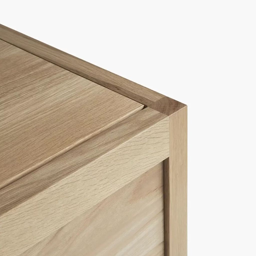 nikari-seminar-desk-kari-virtanen-wooden-console-table-detail1-992x1536