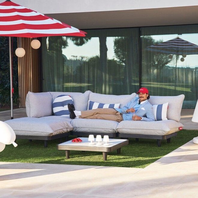 fatboy-paletti-daybed-mist-1920x1280-ambiance-02-106444