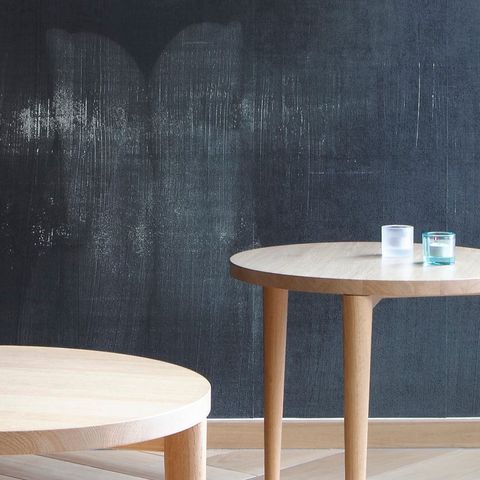 JANUARY-sofa-table_leikattu