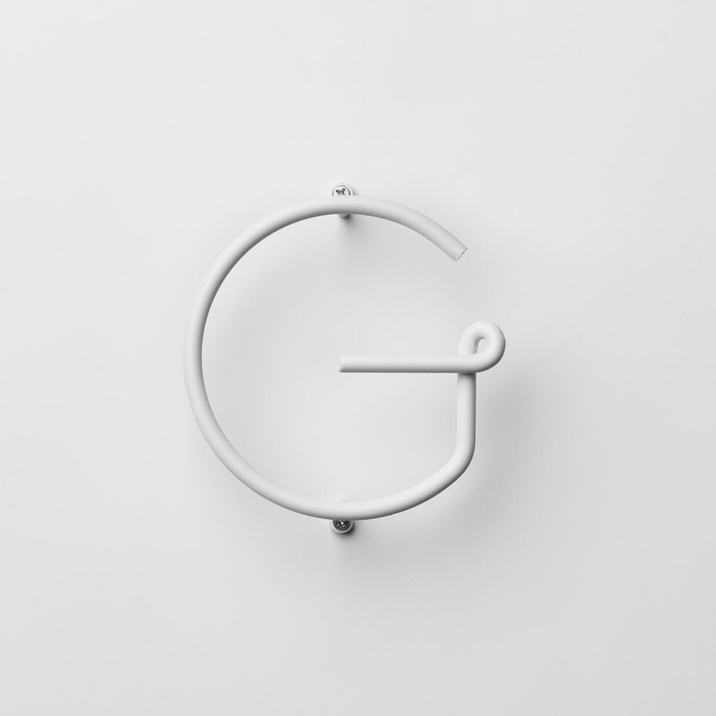 NAKNAK_wire_alphabet_ss_white_07_h