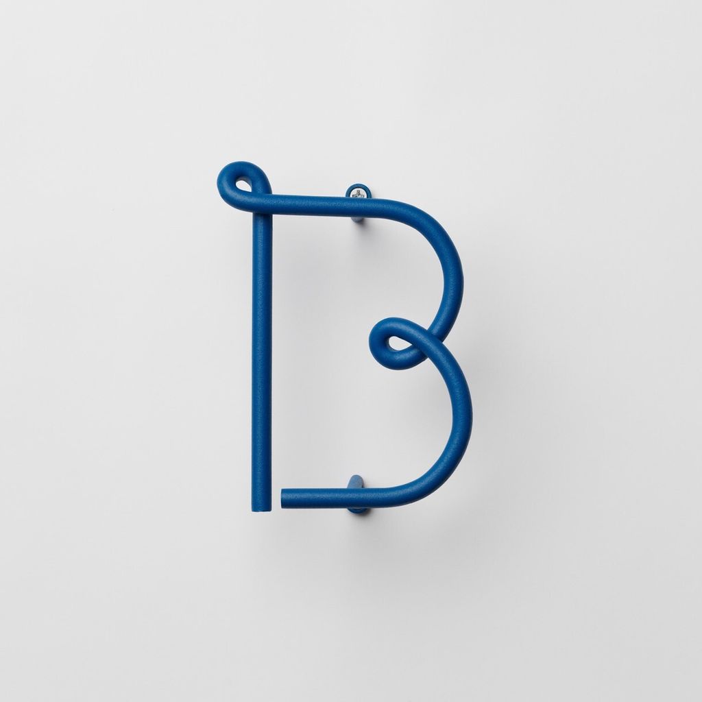 NAKNAK_wire_alphabet_ss_blue_02_h