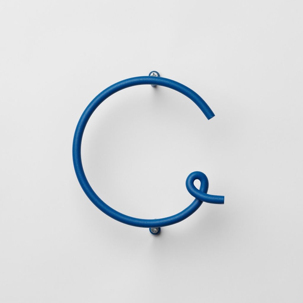 NAKNAK_wire_alphabet_ss_blue_03_h