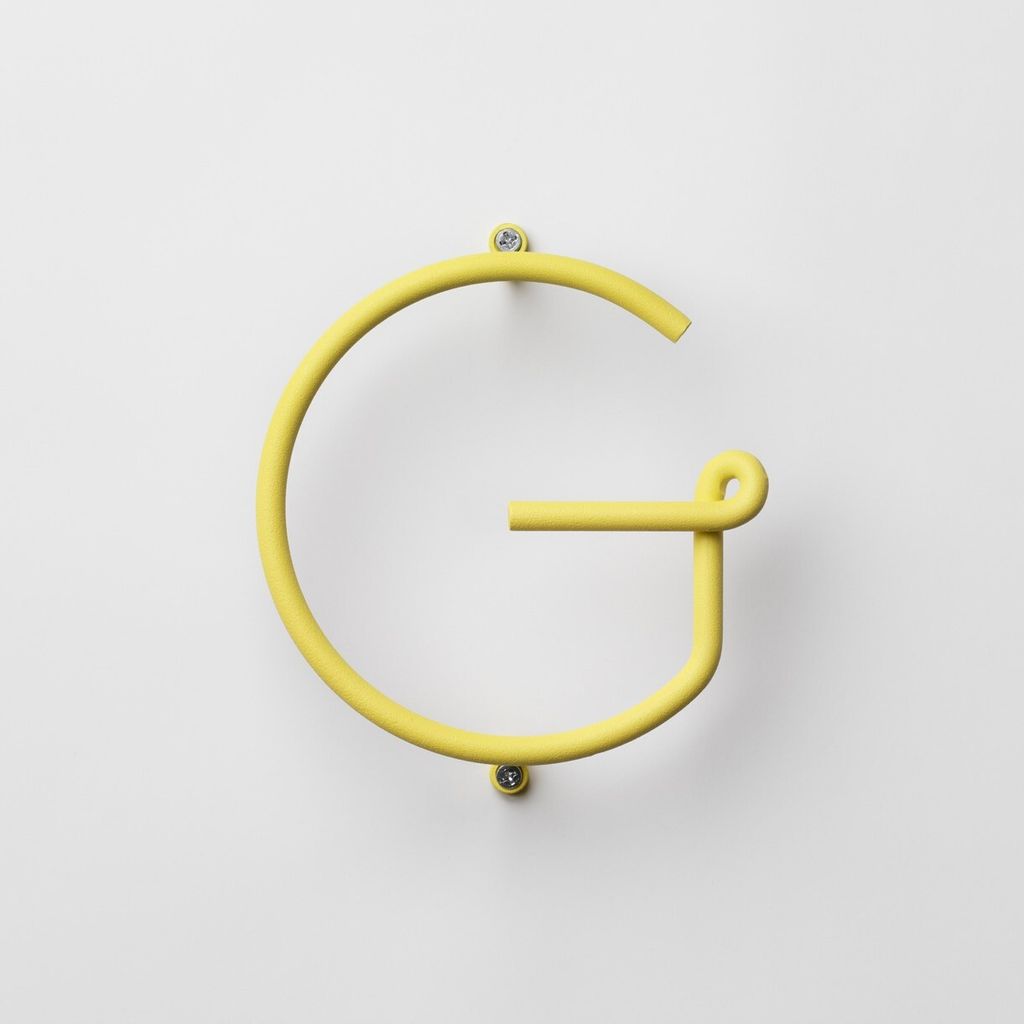 NAKNAK_wire_alphabet_ss_yellow_07_h