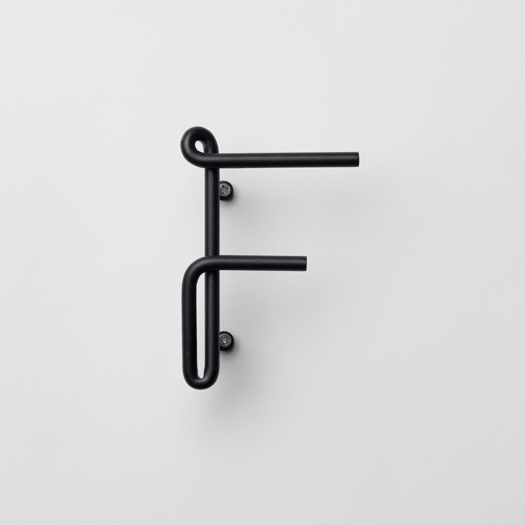 NAKNAK_wire_alphabet_ss_black_06_h