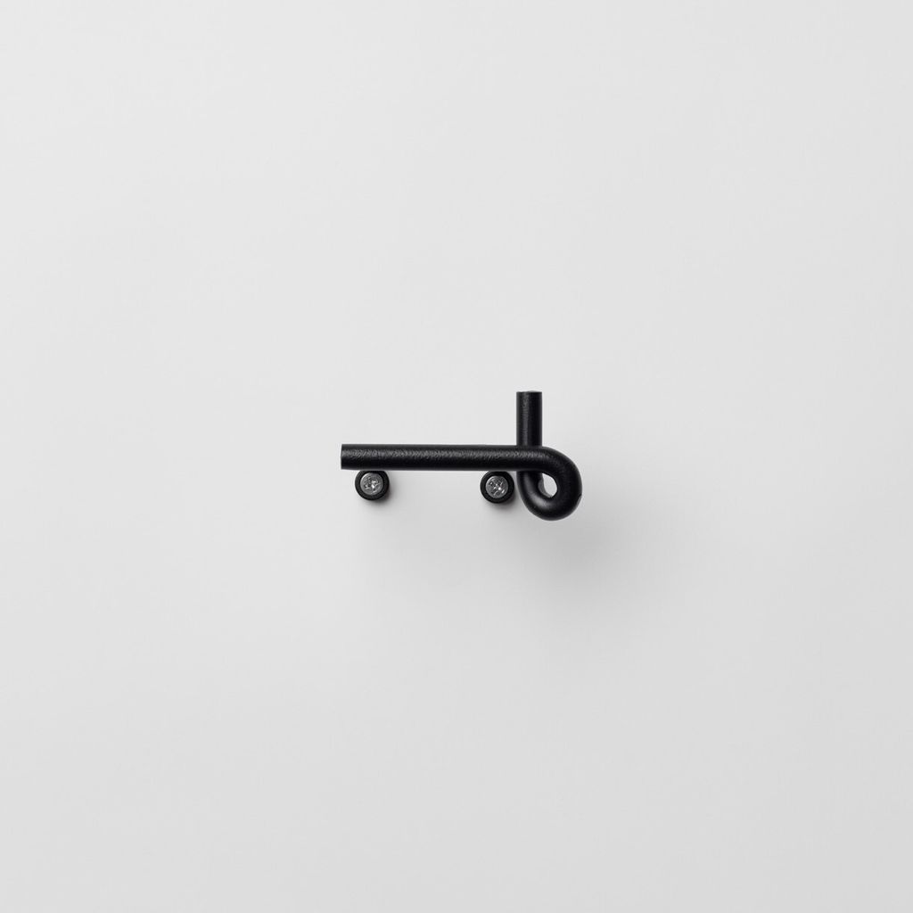 NAKNAK_wire_alphabet_ss_black_08_h