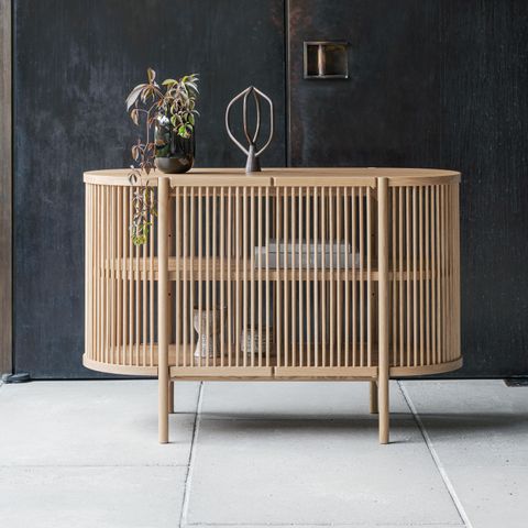 poiat-bastone-petit-oak-with-doors-2