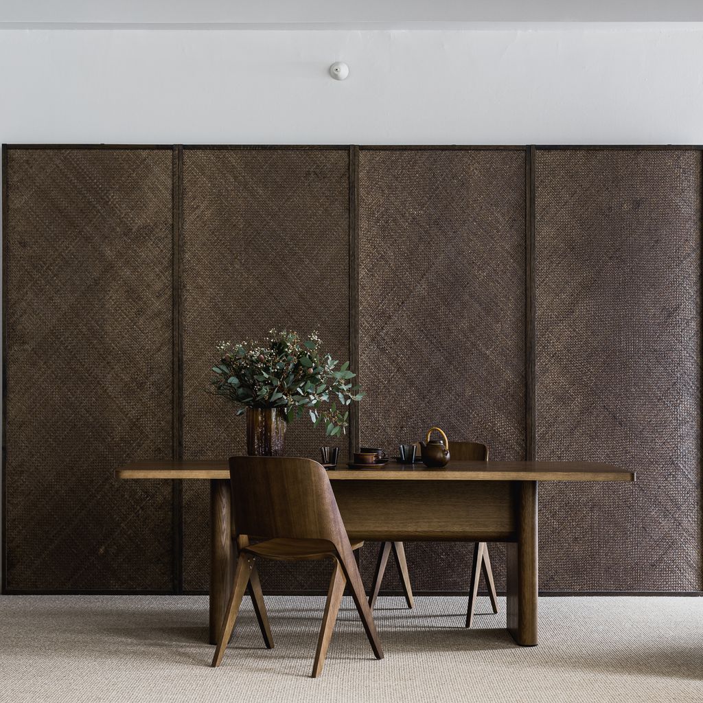 poiat-Lavitta-chair-Evolo-dark-oak-6