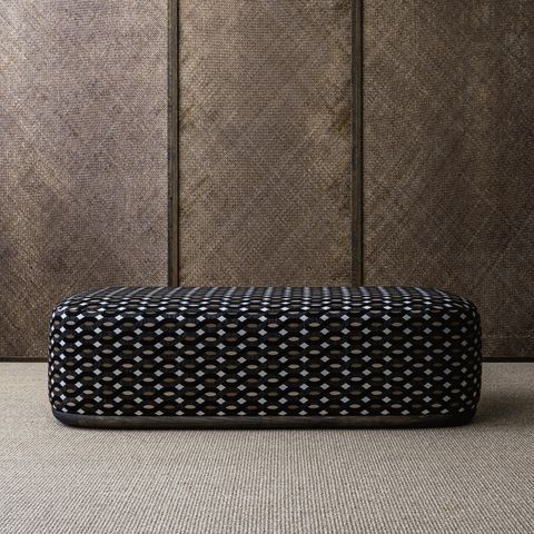 poiat-unio-ottoman-200-1