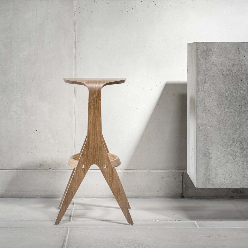 poiat-lavitta-bar-stool-dark-oak-2