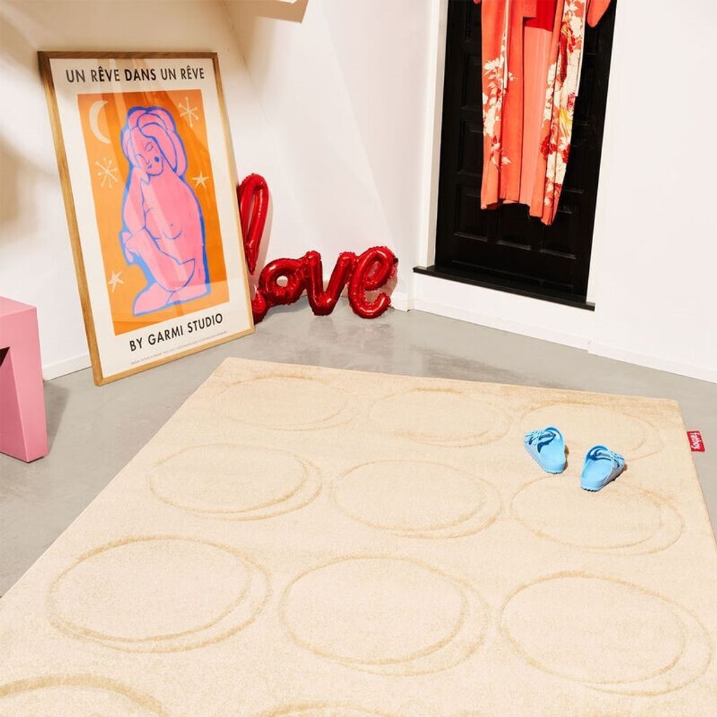 fatboy-dot-carpet-creamy-camel-1920x1280-ambiance-02-106249