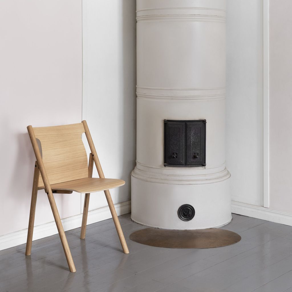 FANEERI_oak_in_space_2