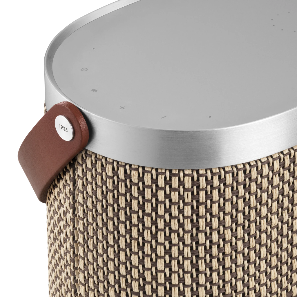 beosound-a5-centennial-packshot-202509-05-1x1