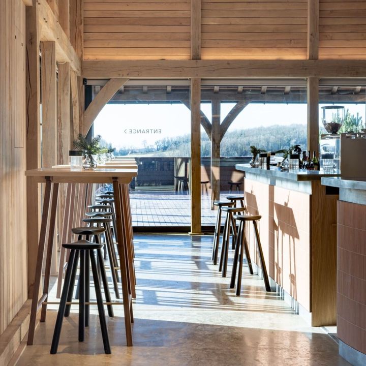 nikari-classic-rmj-stool-mowat-and-company-hambledon-photo-ellie-walpole