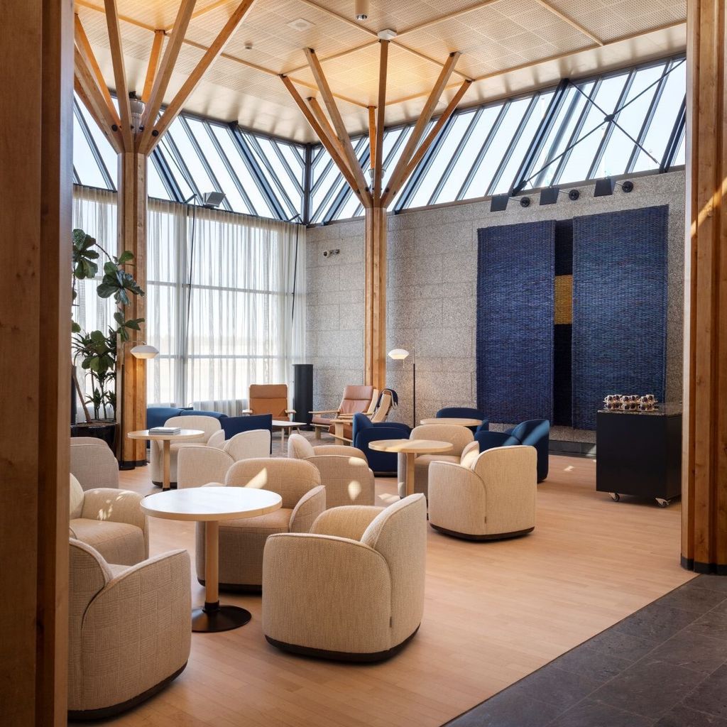 nikari-finavia-poiat-unio-lounge-chair-interior-design-sisse-collander-photo-frida-steiner