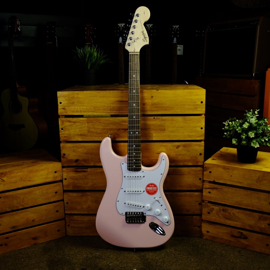 Squier FSR Affinity Stratocaster Electric Guitar, Laurel