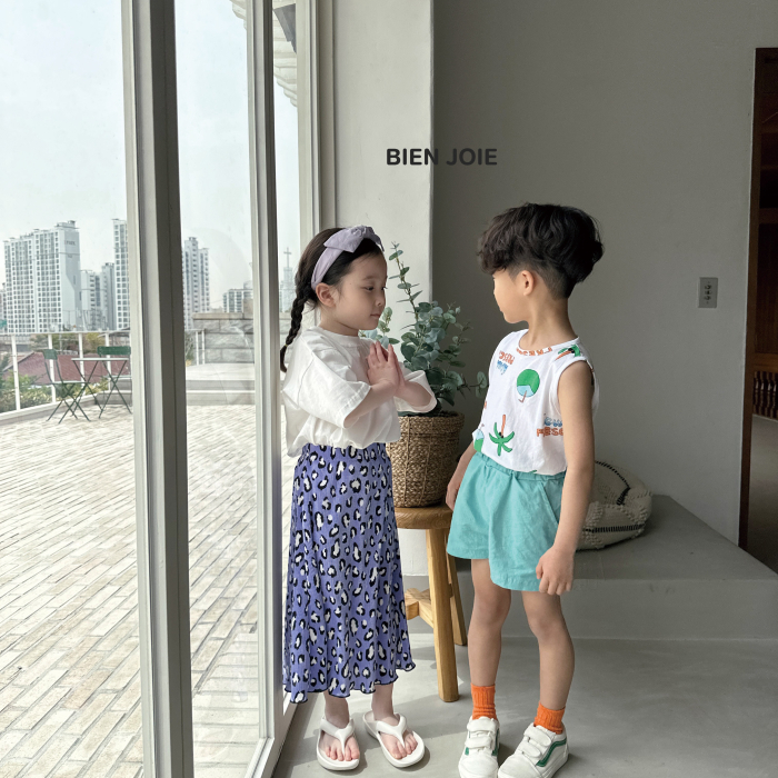 F562A1FF-1081-4F2A-A4F2-41E296E6A2B3