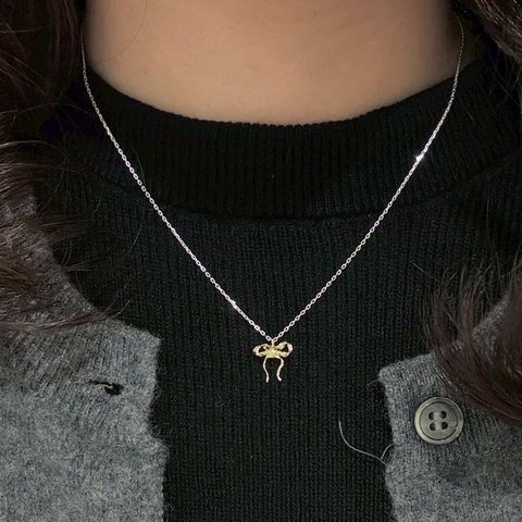 《設計款》A04 流光緞帶蝴蝶結鎖骨鍊（silver925）